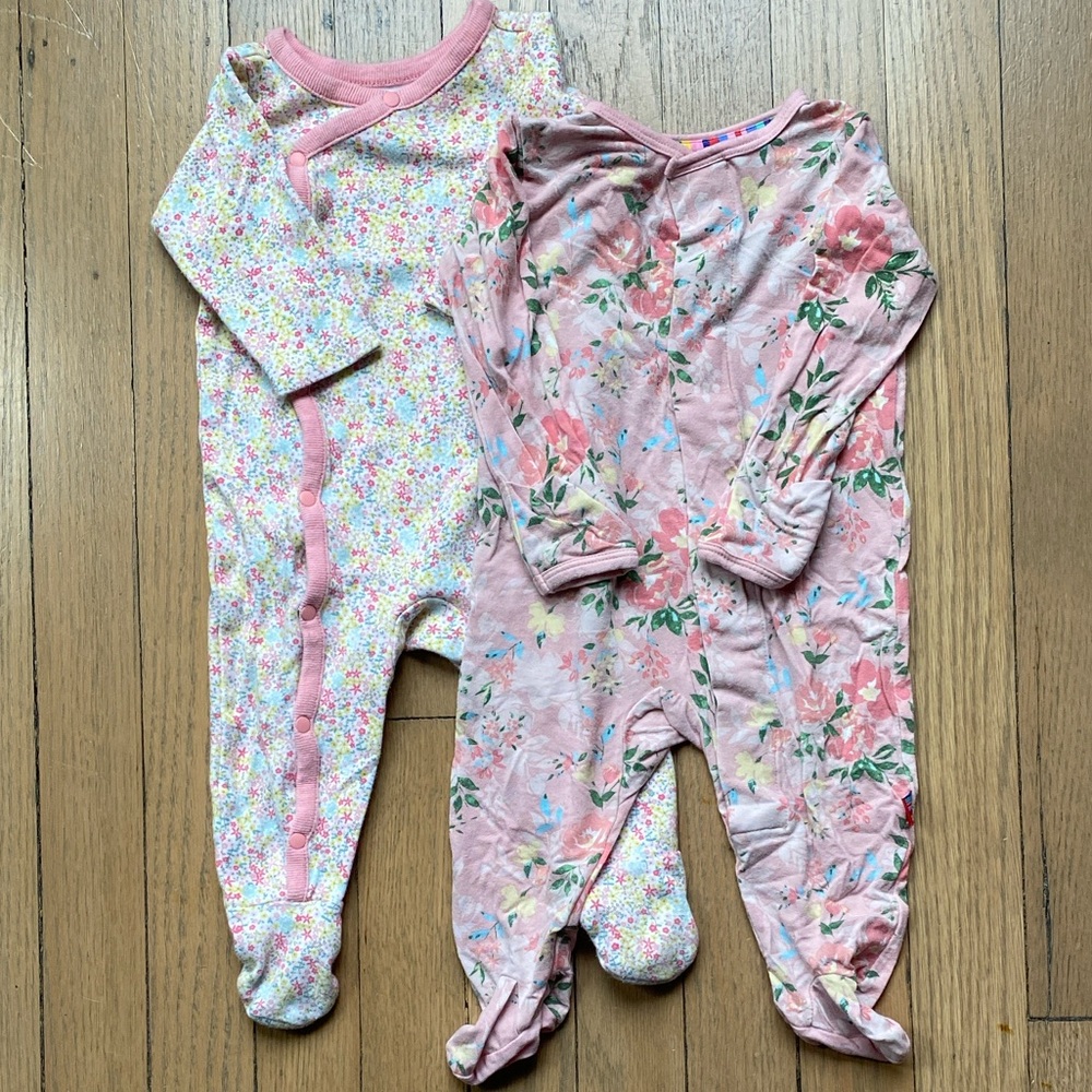 Set of 2 Pink Floral Footie Pajamas Sz 0-3M